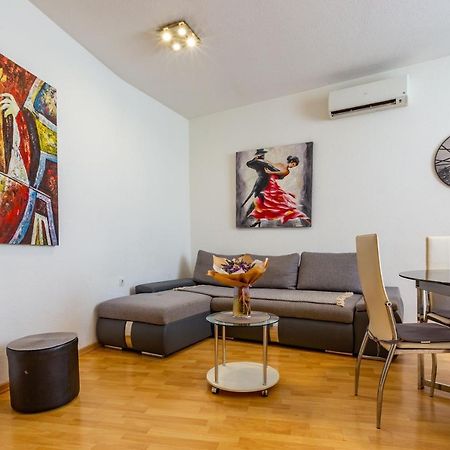 Vale Apartment With Balcony Zadar Dış mekan fotoğraf